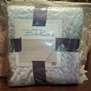 Bella Russo Dreamer's Cozy Flannel Throw Blanket - Soft Gray